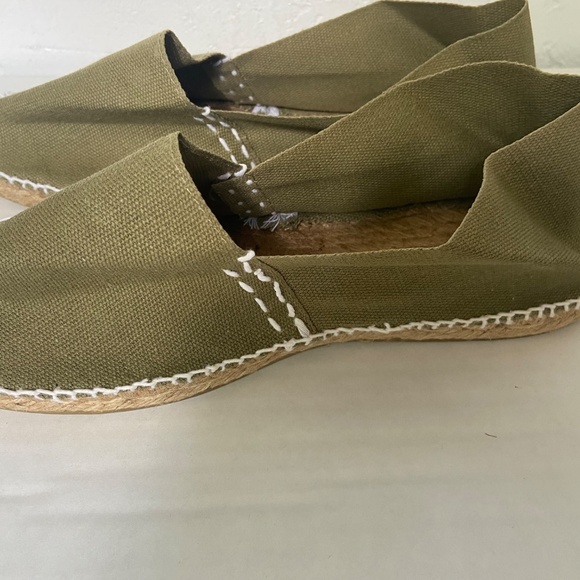 Handmade new Spanish olive green Alpargata/Espadrille - Picture 2 of 4